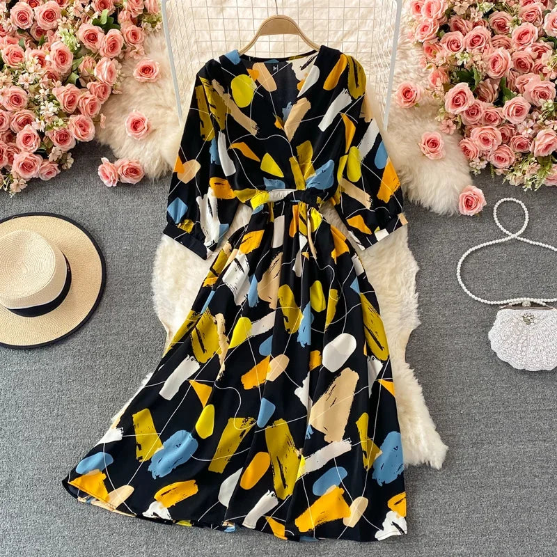 Women's Floral Chiffon Midi Dress – V-Neck Summer Elegance