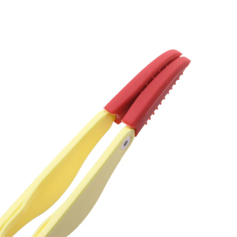 Pet Eye Comb Brush – Tear Stain Remover for Cats & Dogs