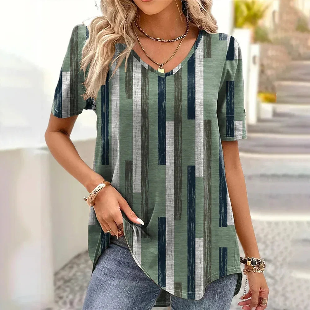 Women’s 3D Flower Print V-Neck Oversized Summer Tee
