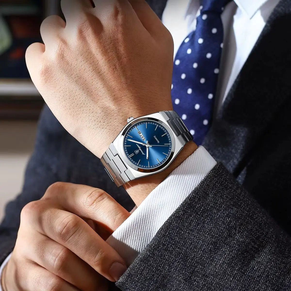 POEDAGAR Luxury Stainless Steel Waterproof Men’s Quartz Watch