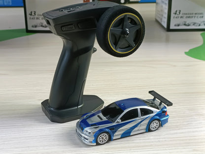 Mini 4WD RC Drift Car 1/43 Scale High-Speed Remote Control Racing Car