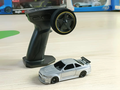 Mini 4WD RC Drift Car 1/43 Scale High-Speed Remote Control Racing Car