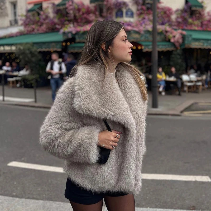 Women's Luxury Gradient Faux Fox Fur Coat with Big Collar